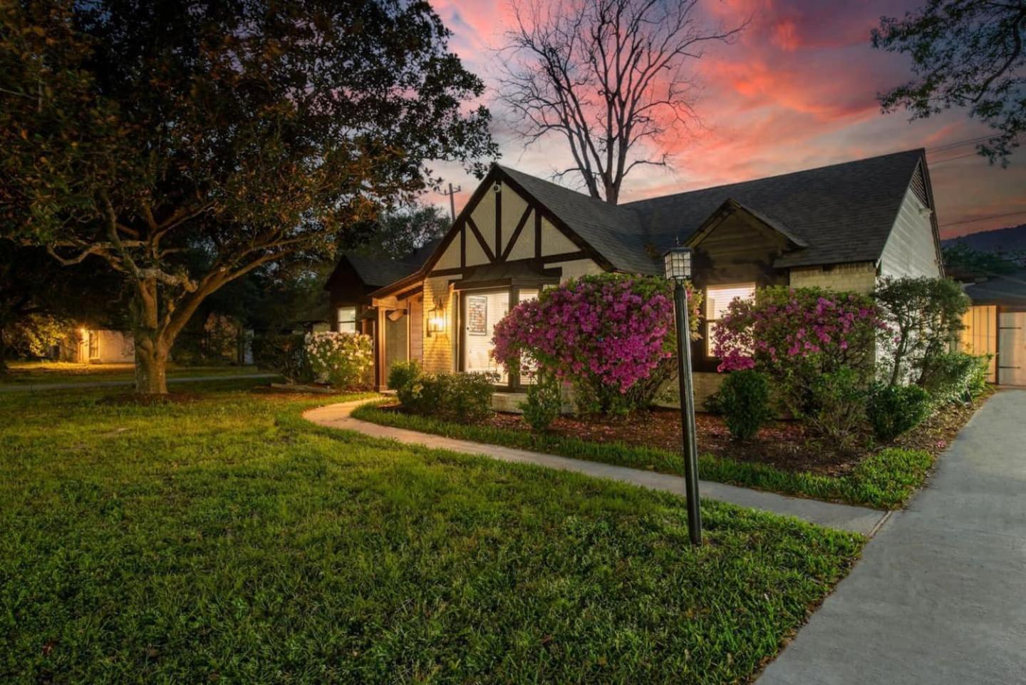 Western Oaks Retreat Houston Luaran gambar